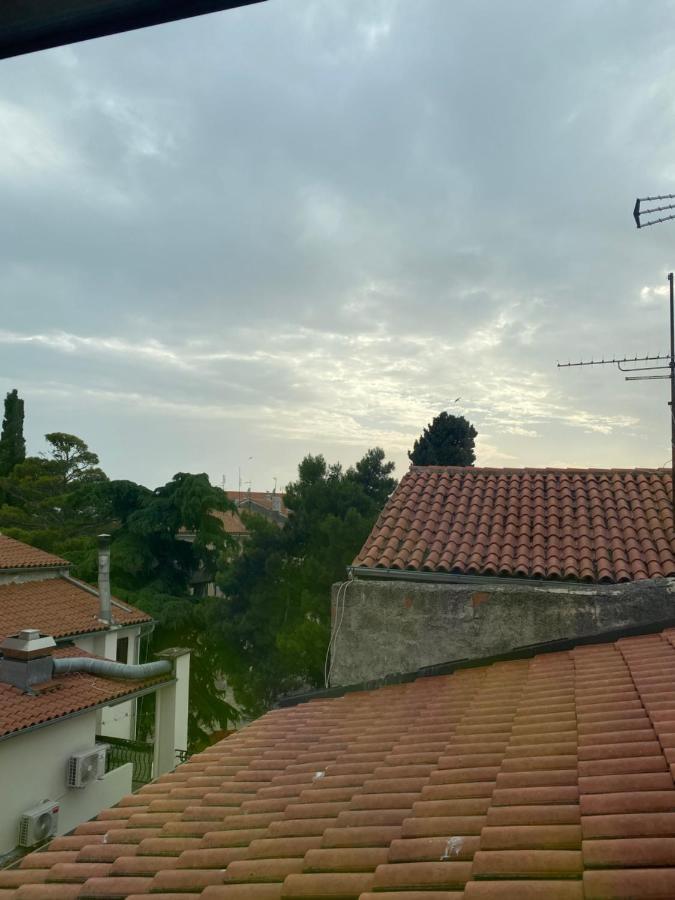 Cardo Apartments Porec Bagian luar foto